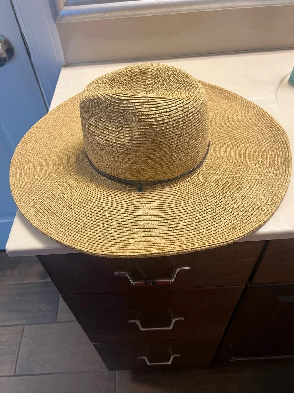 San Diego wide brim unisex 75% paper hat size L